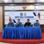 Kalapas Kelas IIB Lapas Tanjung Balai Asahan, Refin Tua Simanullang, memimpin langsung rapat dinas pengamanan bersama seluruh jajaran pengamanan. Foto: Dok. Istimewa.