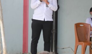 Kepala Kesatuan Pengamanan (KPLP) Lapas Trisno Tarigan, menggelar kegiatan "Sapa Kasih". Foto: Dok. Istimewa.