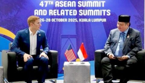 Menko Perekonomian Airlangga Hartarto (Sebelah Kanan) dan Under Secretary of State Amerika Serikat Jacob Helberg (Sebelah Kiri). Foto: Dok. Istimewa.