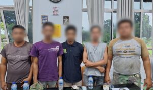 Personel Unit I Opsnal Jatanras berhasil mengamankan lima pelaku pencurian Tandan Buah Segar (TBS) kelapa sawit milik PTPN IV Dolok Sinumbah beserta barang bukti. Foto: Dok. Istimewa.
