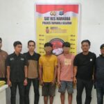 Dua pelaku yang diduga sebagai pengedar narkoba, berhasil diringkus Tim Denintel BKI B berinisial HD (27) dan ML (32). Foto: Dok. Redaksi.