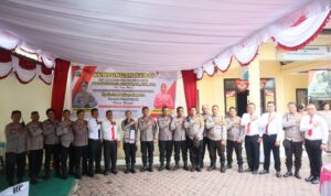 Kapolres Pematangsiantar AKBP Sah Udur T.M. Sitinjak, SH, SIK, MH melaksanakan kunjungan kerja (kunker) ke Markas Komando (Mako) Polsek Siantar Timur. Foto: Dok. Humas Polres Pematangsiantar.